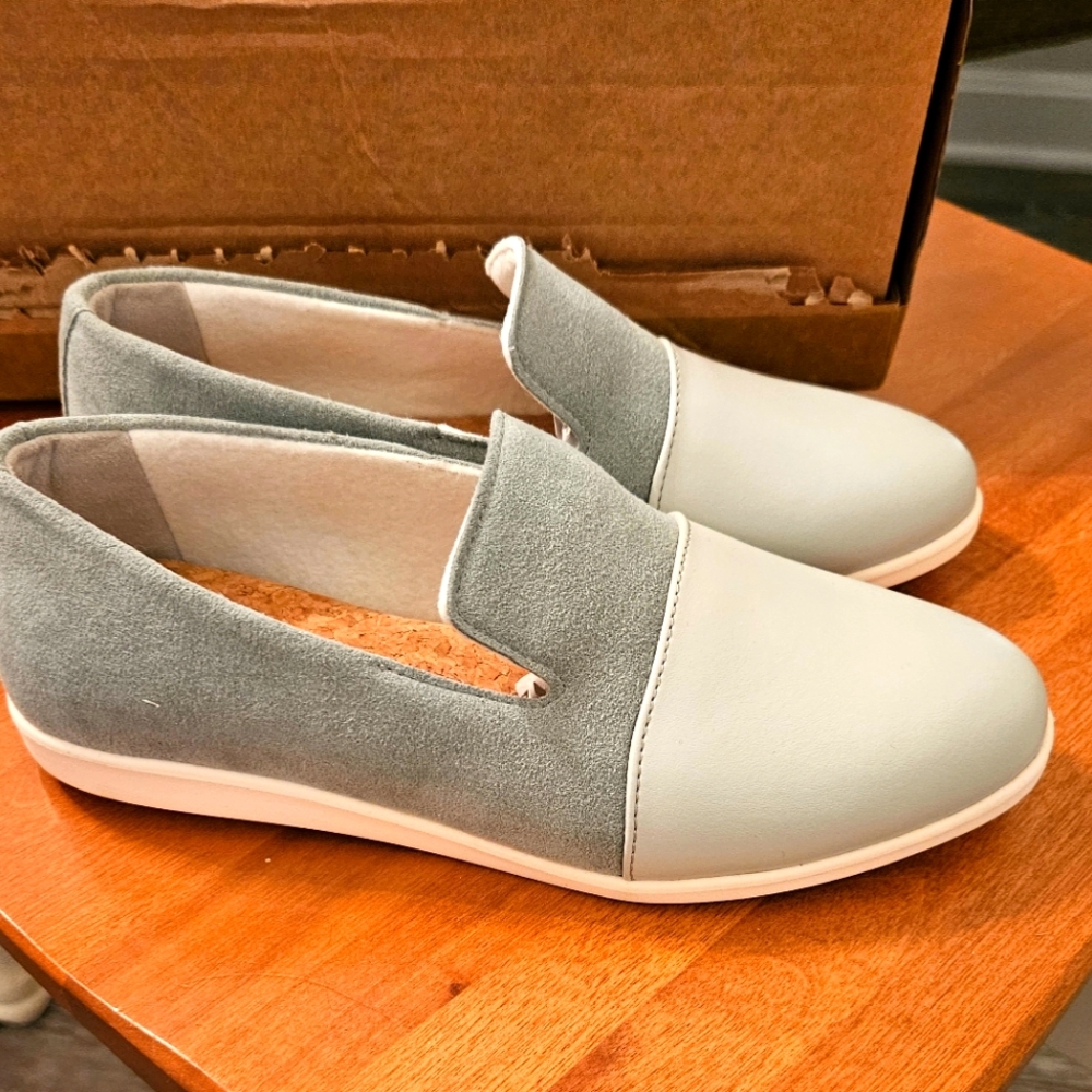 New With Tags Dooeys Slip-On Shoes